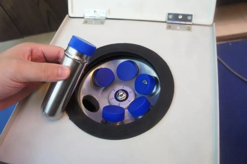 Prática médica 4000 rpm 50ml x - X Medical Lab avaliação e preço